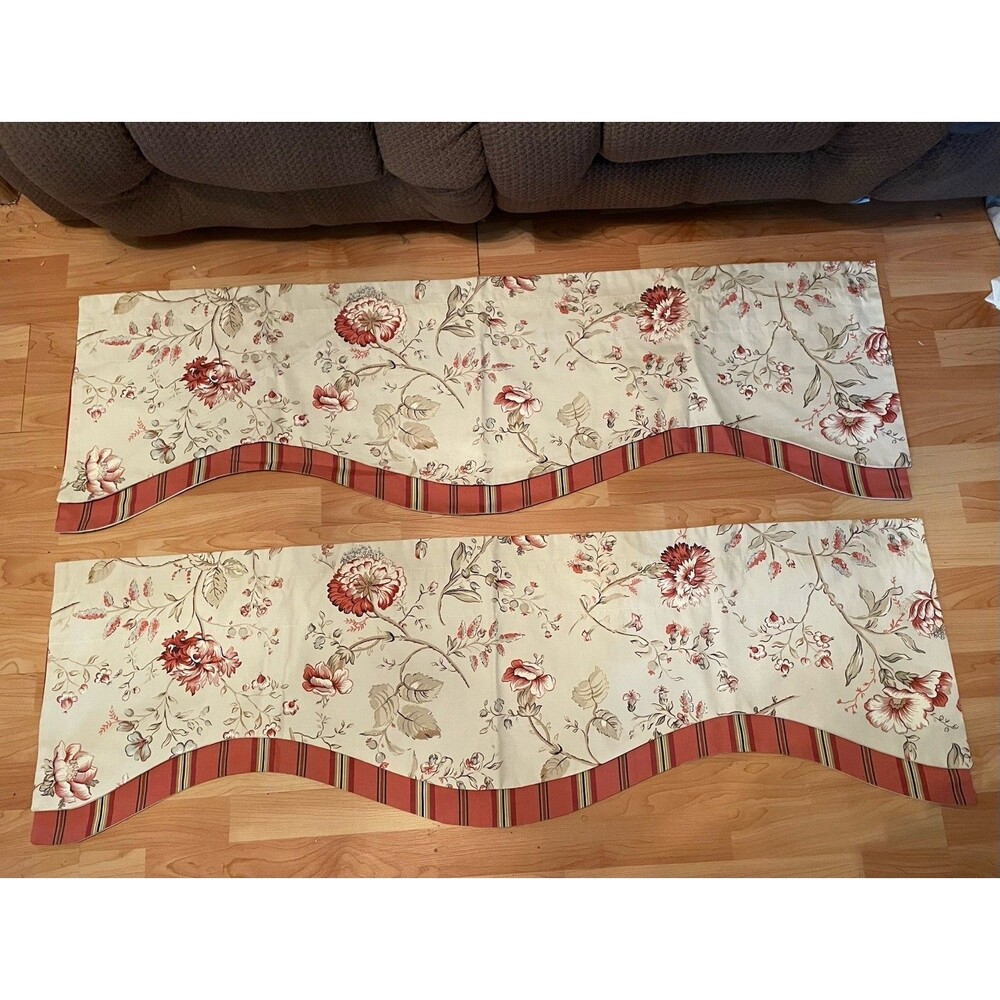 Country Curtains Floral Valance Pair 52x16 Discontinued Brand Made in USA